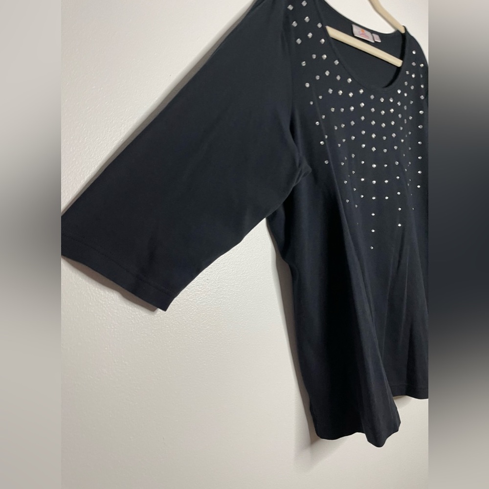 Quacker Factory Rhinestone Top - Picture 3 of 8